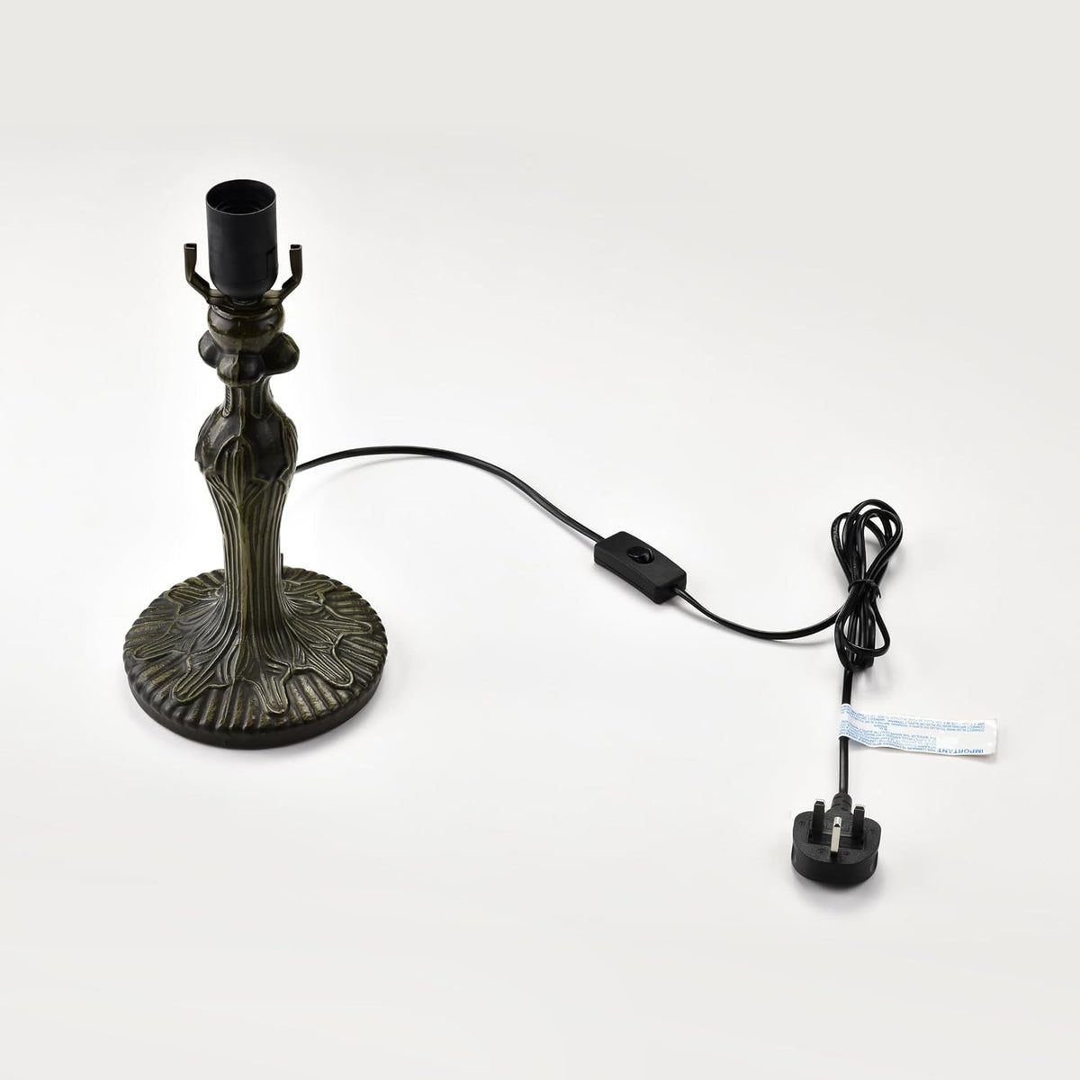 BELOFAY Premium Tiffany Table Lamp - Peakcock Style