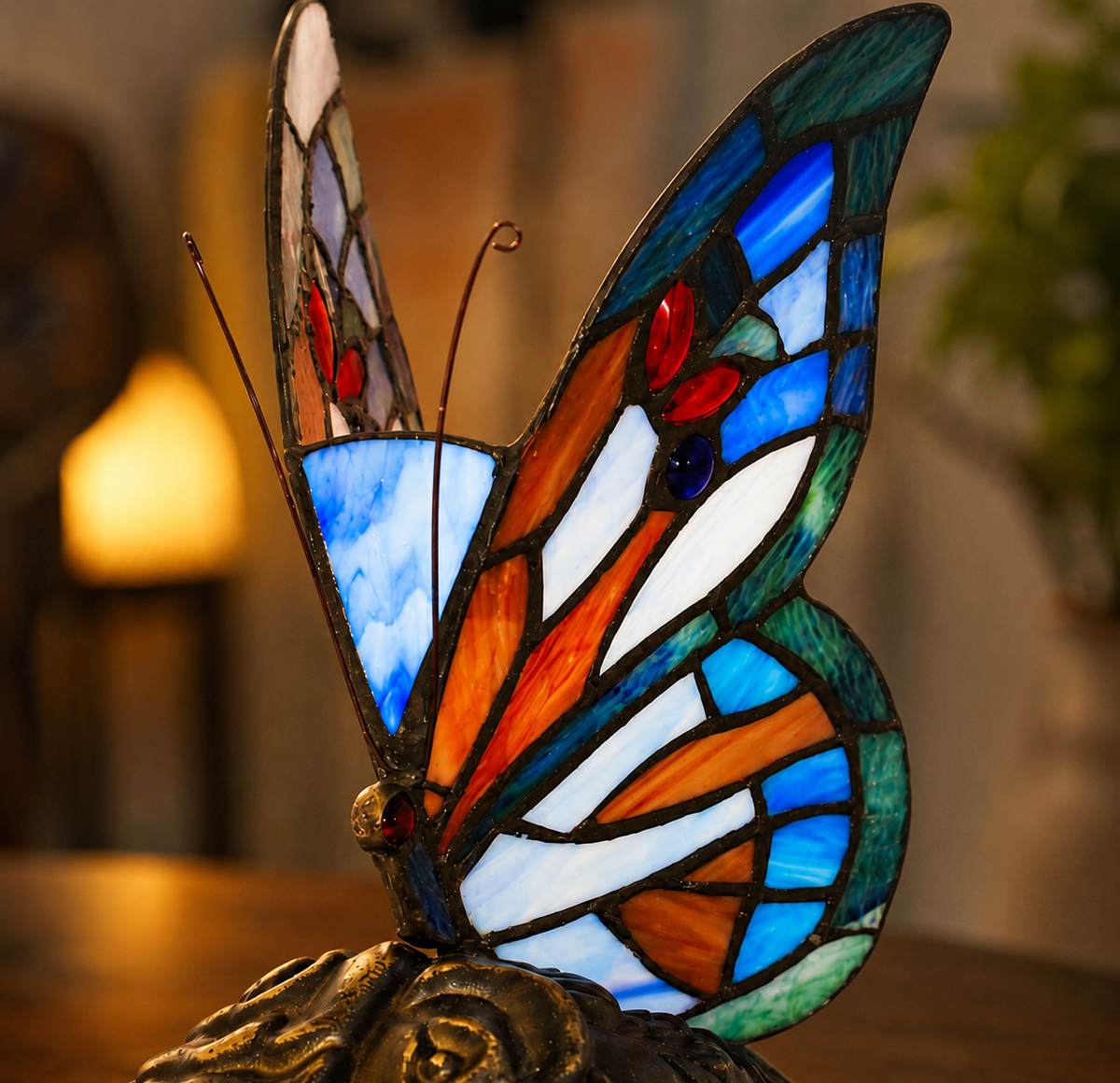 BELOFAY Premium Tiffany Table Lamp - Butterfly Style
