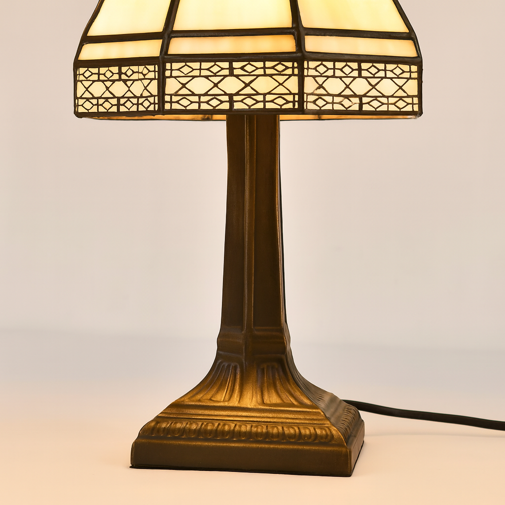 BELOFAY Premium Tiffany Table Lamp - Small Mission Style
